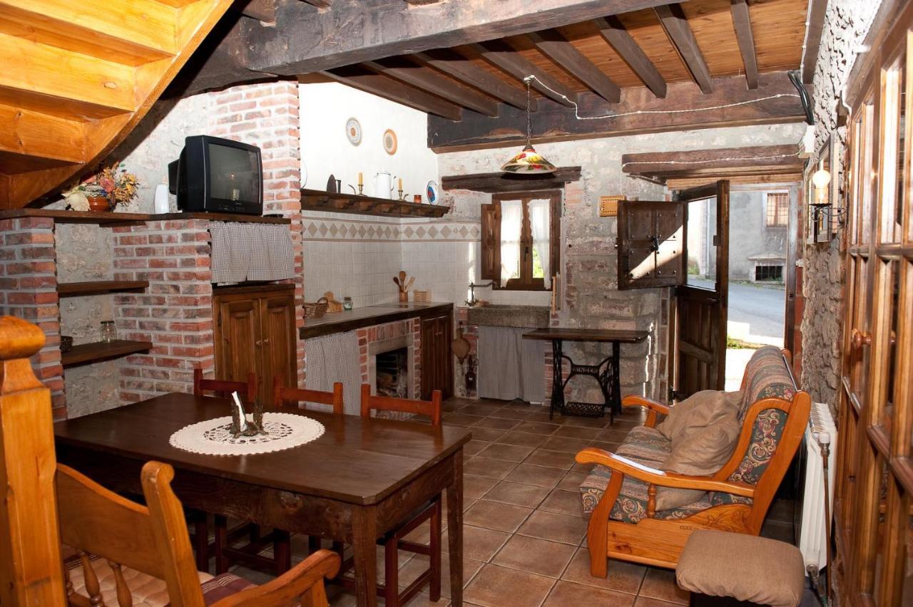 Villa La Breval à Alles Extérieur photo